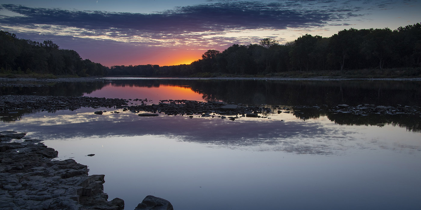 Side Cut -- Sunrise - Maumee river above Bluegrs Is 9-27-19 - 002 1400x700.jpg